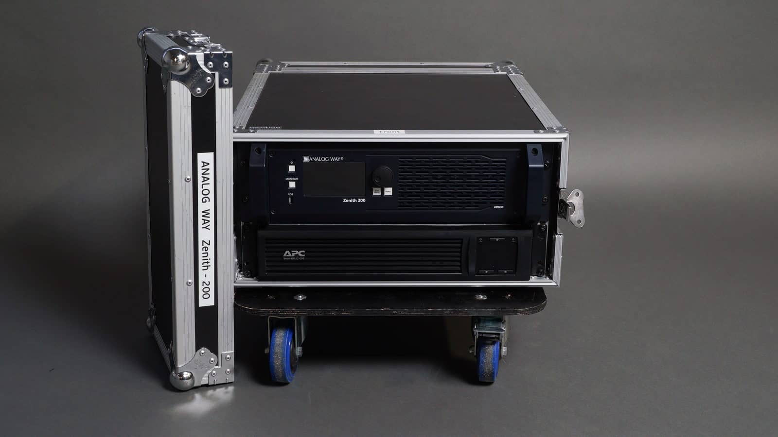 Analog Way Zenith 200